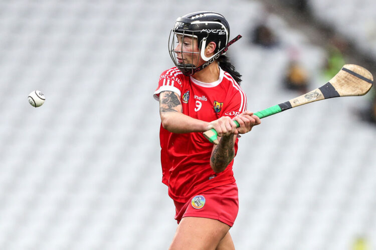 Ashling Thompson scores a point 28/11/2020