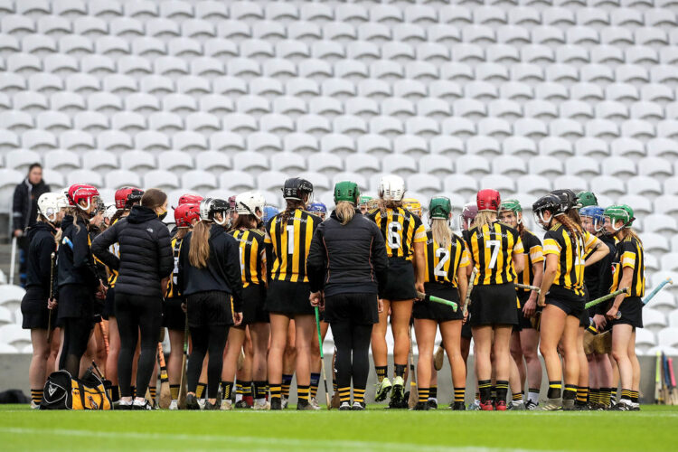 Kilkenny players huddle before the game 28/11/2020