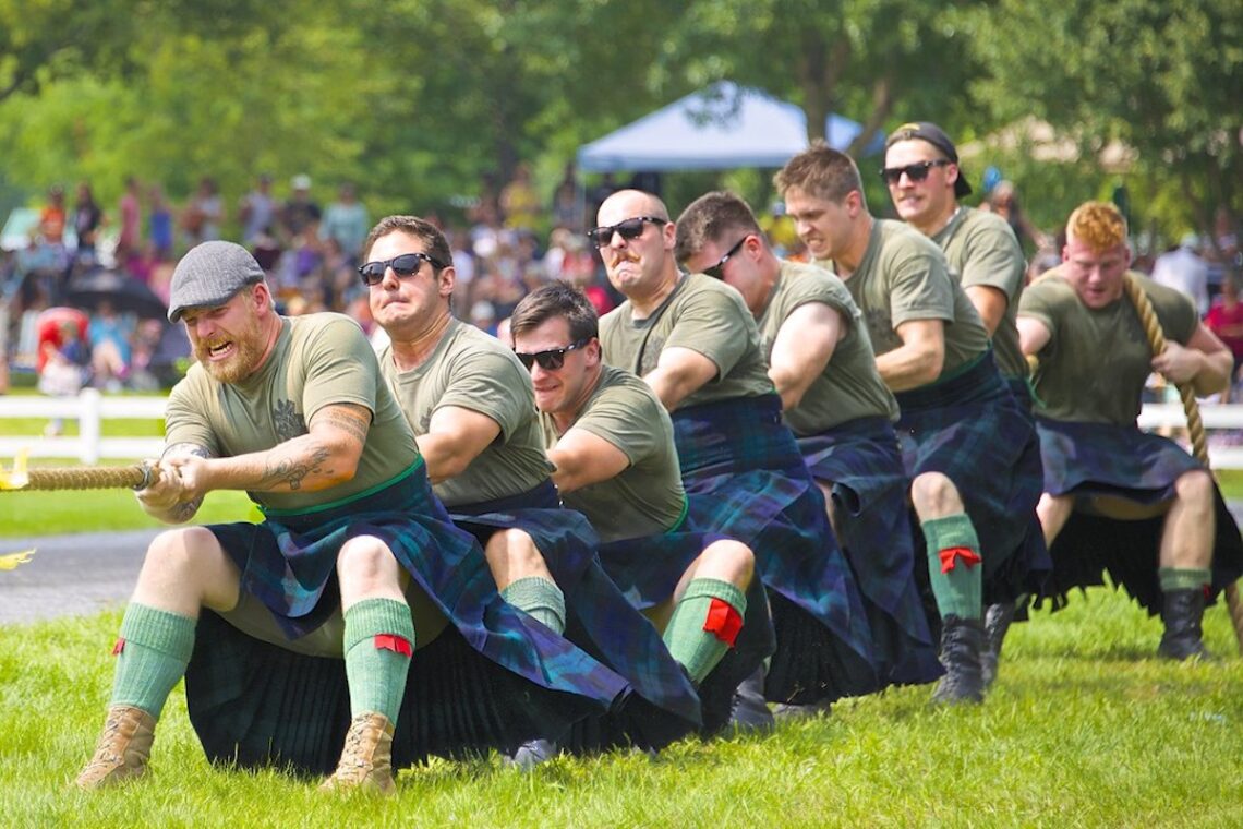 "Highland Regiments Tug-of-War" by Jamie McCaffrey is licensed under CC BY-NC 2.0