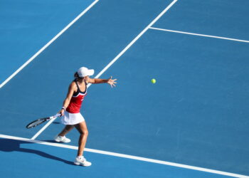 Australian Ashleigh Barty on course to be first home winner of the open since 1978