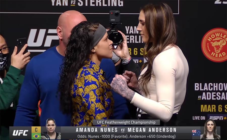 Amanda Nunes v Megan Anderson