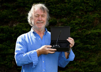 Local journalist John Knox receives lifetime achievement award from Gaelic Writers Association sponsored by Sky Sports