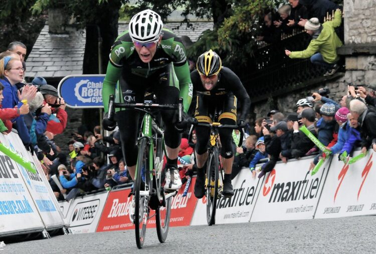 Carrick On Suir’s Sam Bennett suffers knee injury ahead of the Tour de France