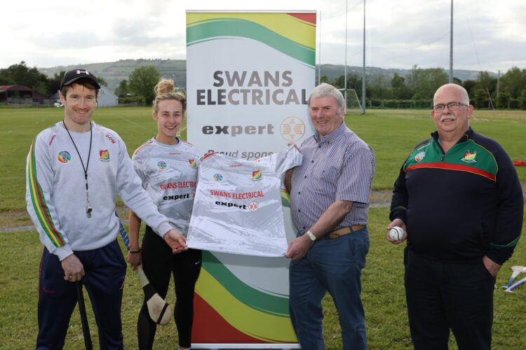 Carlow Camogie get new gear ahead of Division 3 league semi final on Saturday