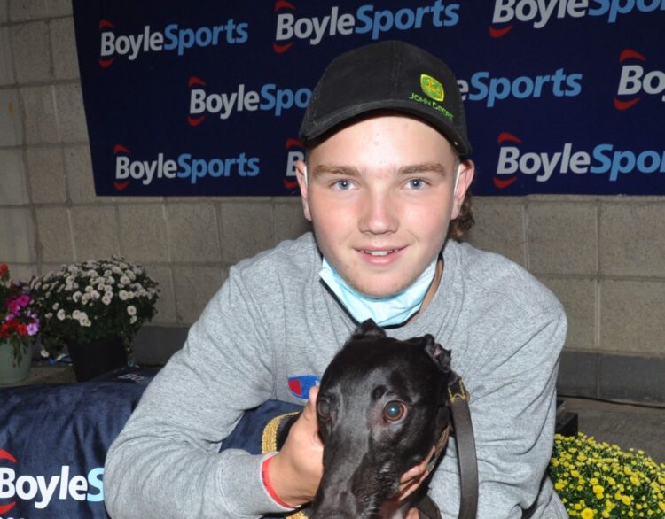 Mooncoin trainer Peter Cronin books two places in BoyleSports Irish Greyhound Derby Quarter Finals