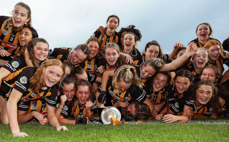 The Kilkenny team celebrate with the cup 5/9/2021