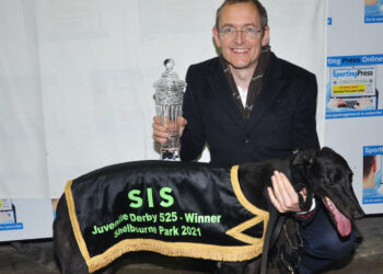 Kilkenny greyhound trainer Murt Leahy lands SIS Juvenile Derby with Droopys Gloss at Shelbourne Park