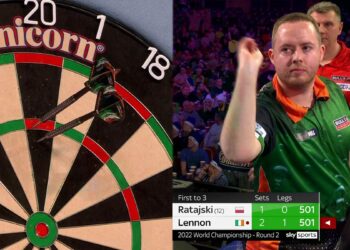 Steve Lennon at the 2021 PDC World Darts Championship