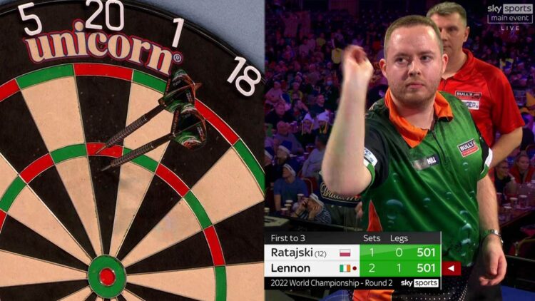 Steve Lennon at the 2021 PDC World Darts Championship