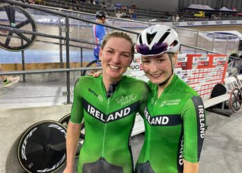 Alice Sharpe (left) and Mia Griffin (Right). Photo: Cycling Ireland/Twitter