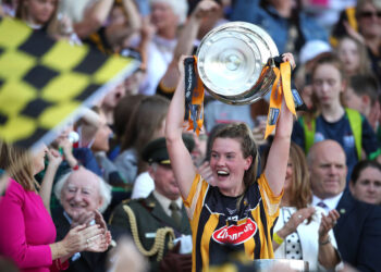 Aoife Prendergast lifts the O’ Duffy Cup 7/8/2022