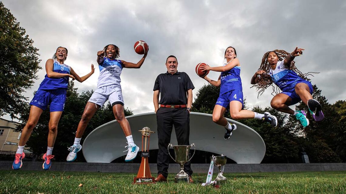 2021/22 MissQuote.ie Super League champions The Address UCC Glanmire: Mia Furlong, Brittany Byrd, head coach Mark Scannell, Aine McKenna and Khiarica Rasheed. Photo: ©INPHO/James Crombie