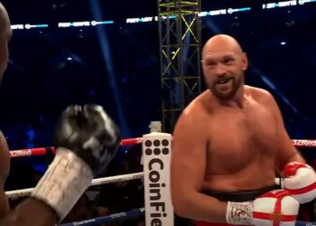 The king was just taking a break: Tyson Fury is to return to the ring this December
