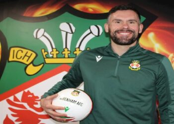 Former Watford and Man United keeper comes out of retirement to sign for Welsh club Wrexham