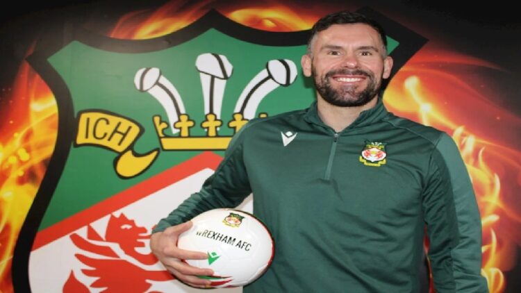 Former Watford and Man United keeper comes out of retirement to sign for Welsh club Wrexham