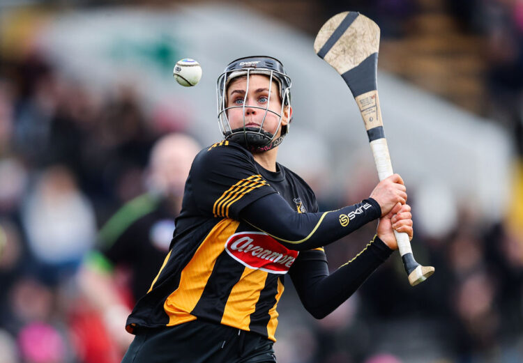 Kittens beat the premier women to deny them a league final spot